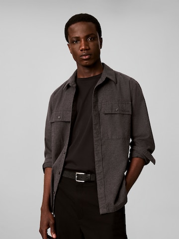 Calvin Klein Regular Fit Hemd in Braun: Vorderseite