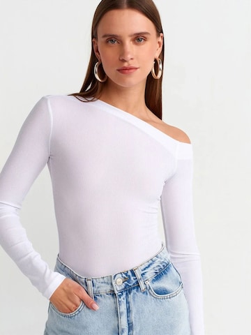Camicia da donna di Dilvin in bianco