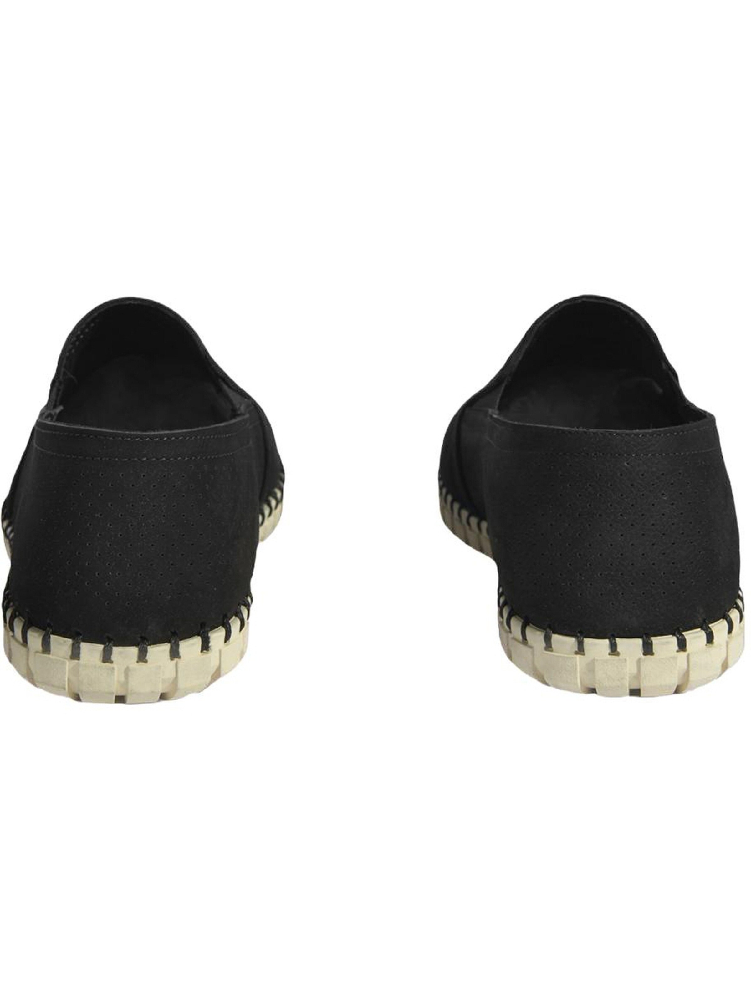 Desa Classic Flats 'Slip-Ons' in Black
