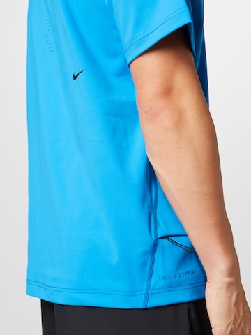 NIKE - Camisa funcionais 'Axis' em azul