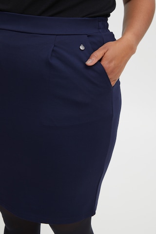 Fransa Curve Skirt in Blue