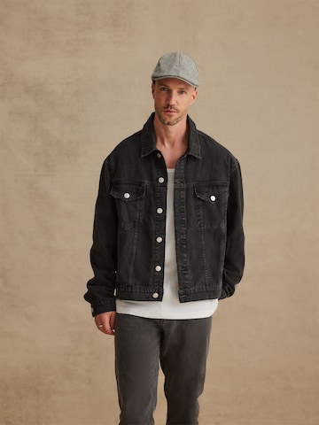 DAN FOX APPAREL Between-Season Jacket 'Jakob' in Black: front