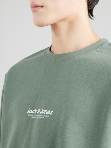 JACK & JONES Sweatshirt 'JWHVESTERBRO' in Grün