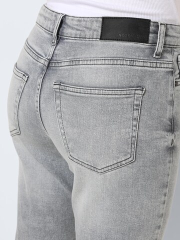 Noisy may Slimfit Jeans 'Moni' in Grau