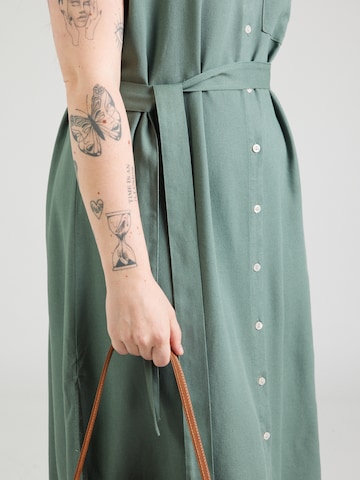 Vero Moda Curve Платье-рубашка 'VMCMymilo' в Зеленый