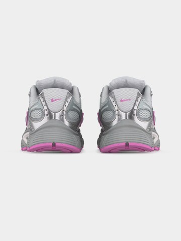 Nike Sportswear Nízke tenisky 'V5' - Sivá