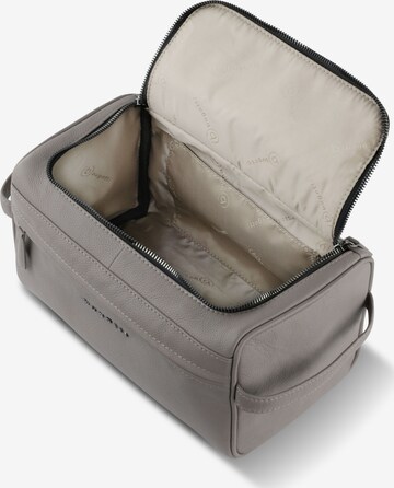 bugatti Toiletry Bag 'Bella' in Grey