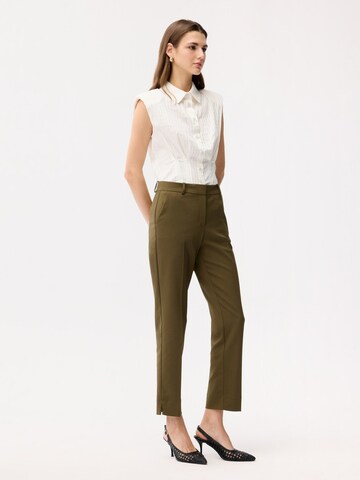 adl Regular Pants in Green