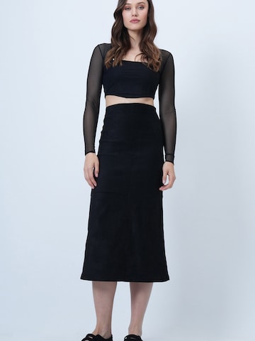 Jupe Trend Alaçatı Stili en noir