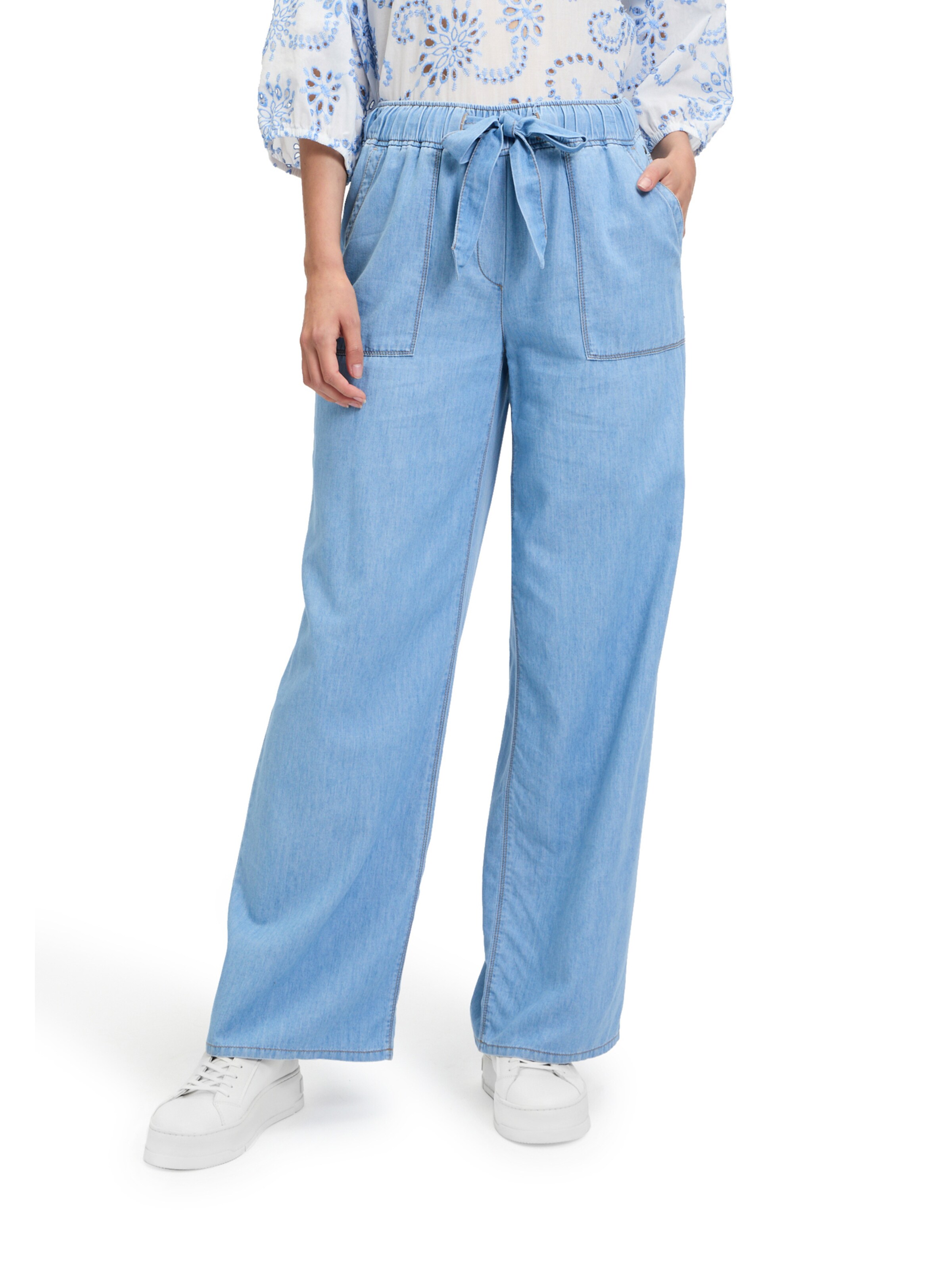 Betty & Co Wide leg Pants in Blue: front