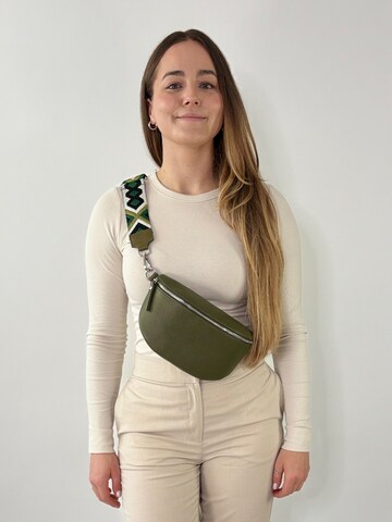 lePelou Fanny Pack 'JUNA medium' in Green