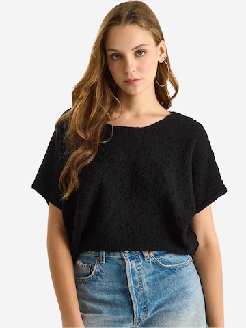 Maglietta di Bianco Lucci in nero: frontale