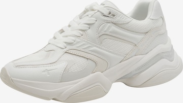Tamaris Sneakers laag in Wit: voorkant