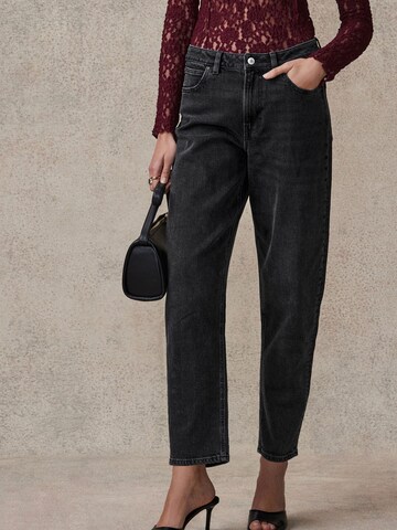 Next Tapered Farmer - fekete