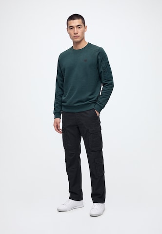 Petrol Industries Sweatshirt in Green: front