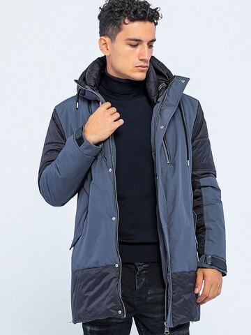 Ron Tomson Winter Coat in Blue: front