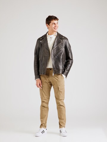 Tapered Pantaloni cargo 'Ferron' di Vintage Industries in verde
