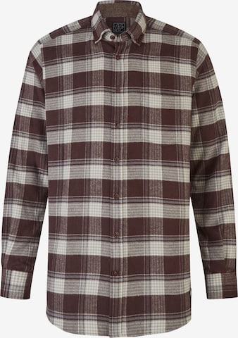 HECHTER PARIS Button Up Shirt in Red: front