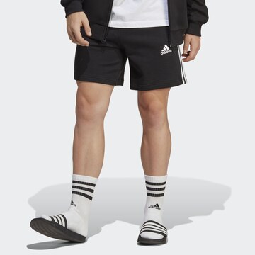 ADIDAS SPORTSWEAR Regular Sportshorts 'Essentials' in Schwarz: Vorderseite