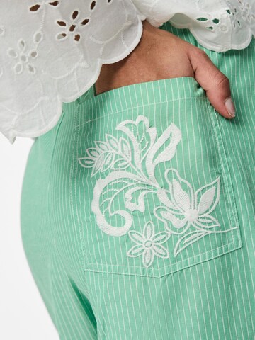 PIECES Loosefit Hose 'PCSarah' in Grün