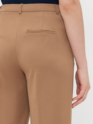 Only Tall Regular Панталон с набор 'ONLSULAJMA' в кафяво