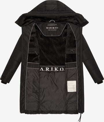 Manteau d’hiver 'Natsukoo' MARIKOO en noir