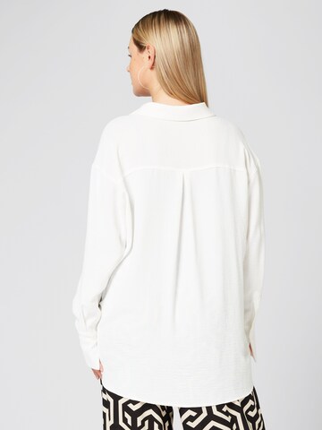 Guido Maria Kretschmer Curvy - Blusa 'Binia' em branco