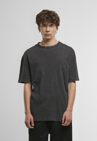Urban Classics - Camiseta en negro: frente