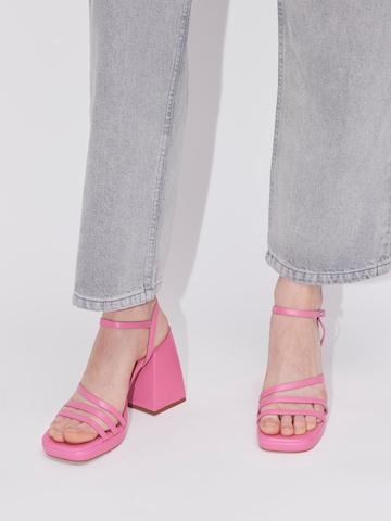 LeGer by Lena Gercke Sandalen met riem 'Laura' in Roze: voorkant