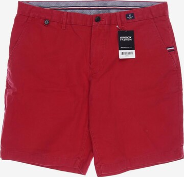 TOMMY HILFIGER Shorts in 36 in Red: front