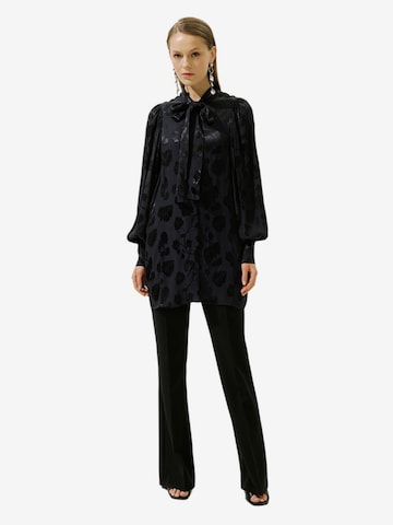 MANUKA Blouse in Blauw