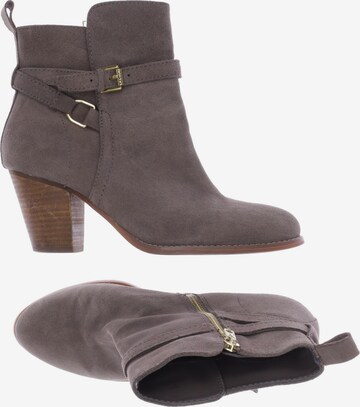 Lauren Ralph Lauren Dress Boots in 39 in Brown: front