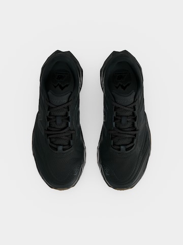 new balance - Sapatilha de corrida 'Tektrel Utility' em preto