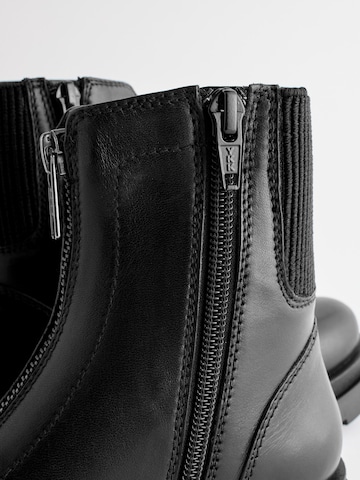 Next Stiefel in Schwarz