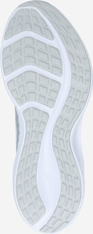 Chaussure de course 'Downshifter 10' NIKE en blanc