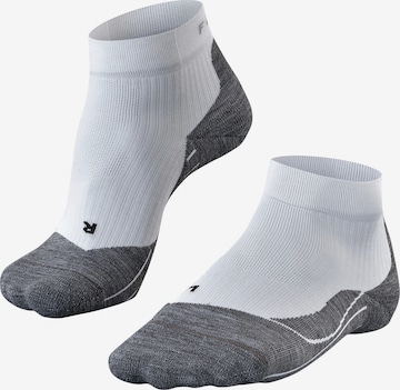 FALKE Athletic Socks 'TE 4 Short' in White: front