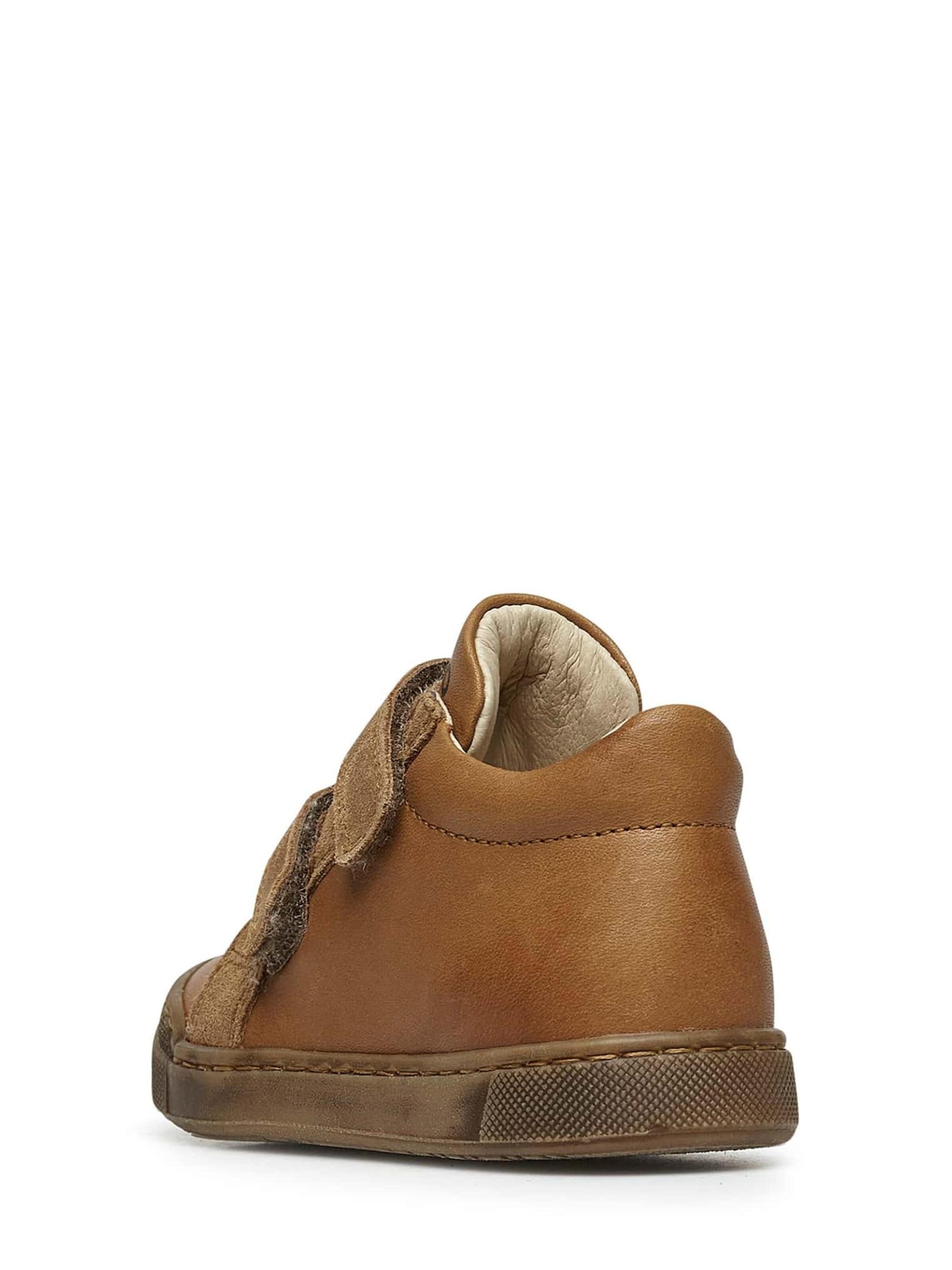 NATURINO Sneakers 'DORD' in Bruin