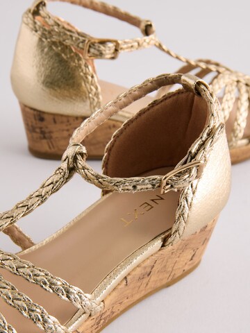 Next - Sandalias en oro