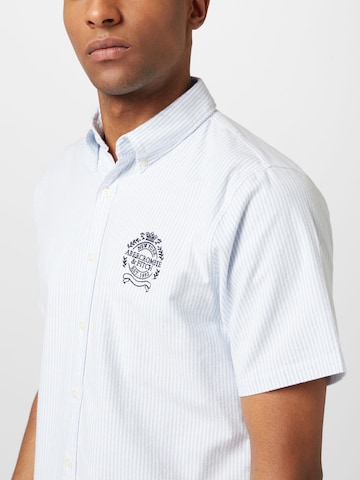 Abercrombie & Fitch Regular Fit Hemd in Weiß