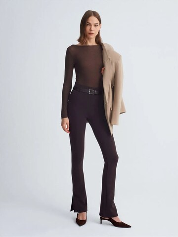 Flared Pantaloni di Dilvin in marrone