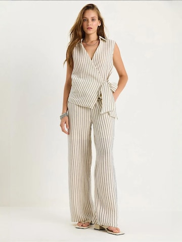 Bianco Lucci Broekpak in Wit: voorkant