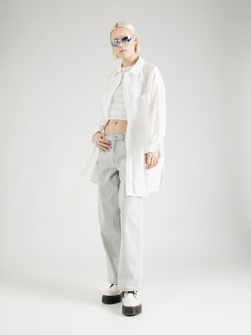 TOPSHOP Loosefit Džíny – šedá