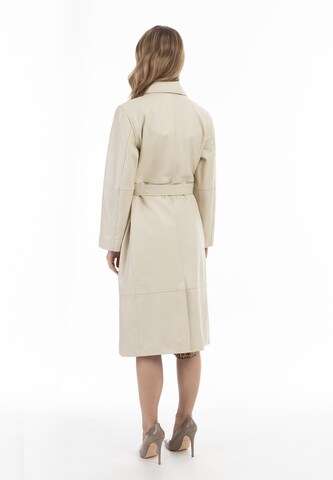 faina Between-seasons coat in White