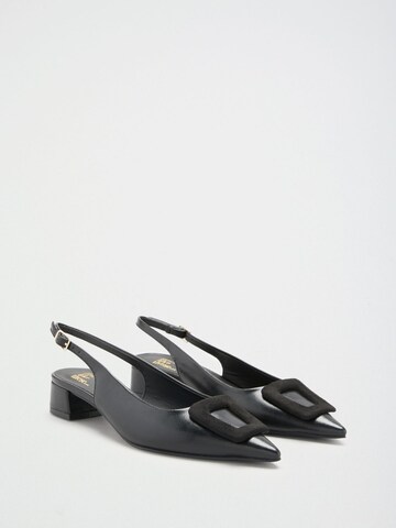 Friends Like These Pumps in Schwarz