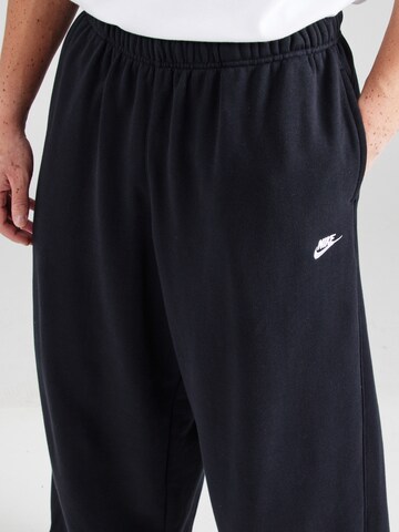 Nike Sportswear Alt kitsenev Püksid 'CLUB', värv must