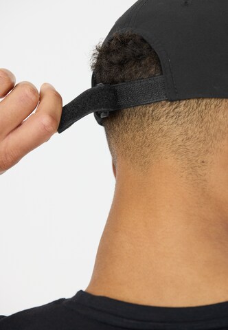 Virtus Athletic Cap 'Borden' in Black