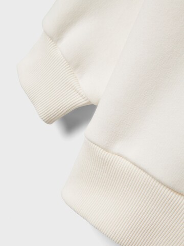 Veste de survêtement NAME IT en blanc