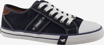 MUSTANG Trainers in Blue: front