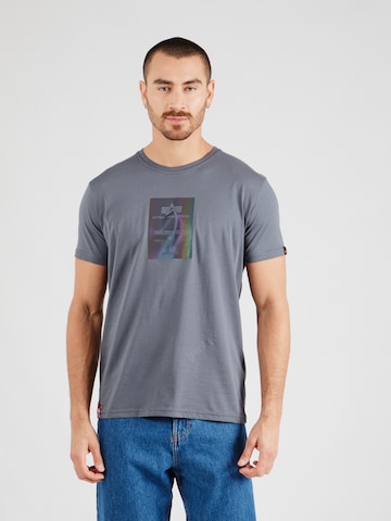 ALPHA INDUSTRIES Μπλουζάκι 'Rainbow' σε γκρι: μπροστά