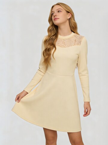 LapaPlus Klänning 'Women Dress' i beige